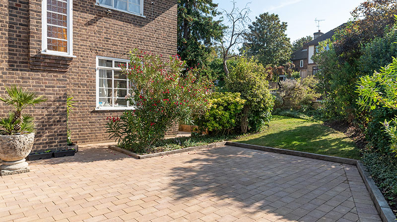 resin-driveways-in-Bromley-(12)